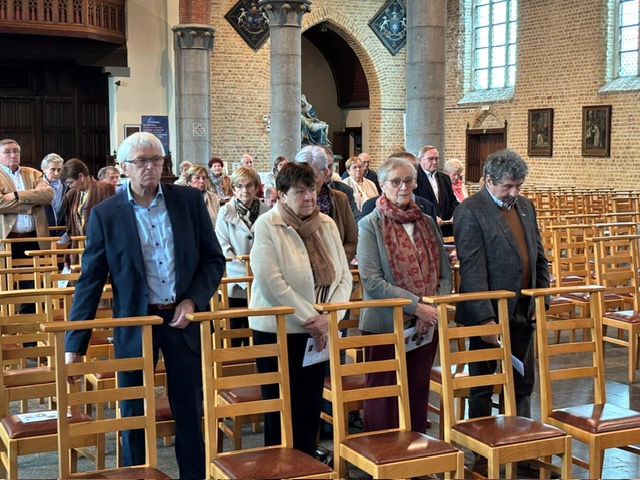 12148B59 E036 47Bc Afca 51F049ee3265