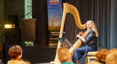 DERWEDUWEN JOHAN NEOS KERST 12 12 24 076