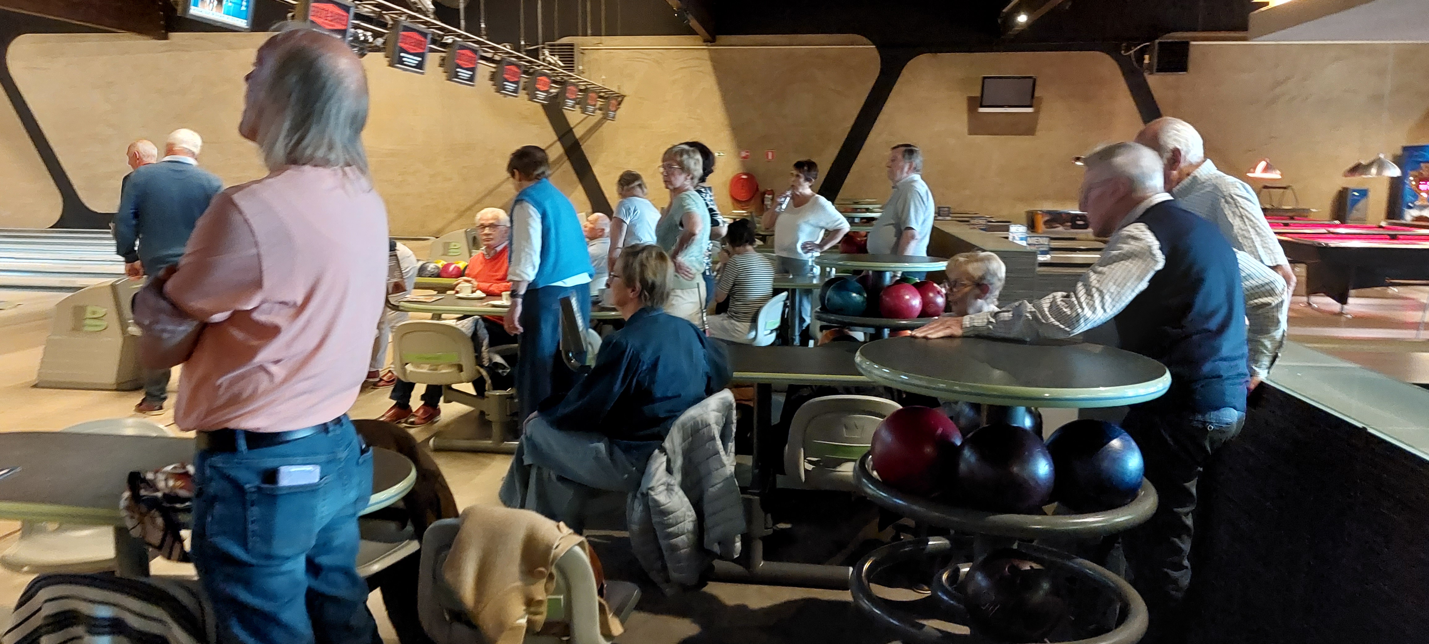 Bowling en steengrill 2026