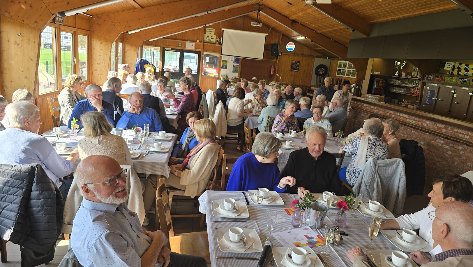 20250411 101610 Paasonbijt (1)