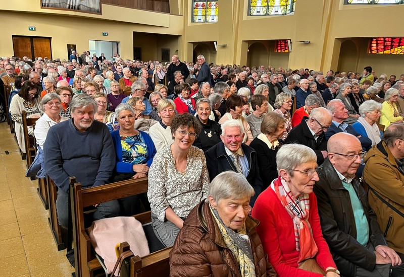 394629109 24014617074851964 4802060224640895648 N