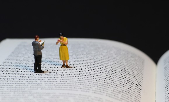 Pearly Peach Book 5627341 1920