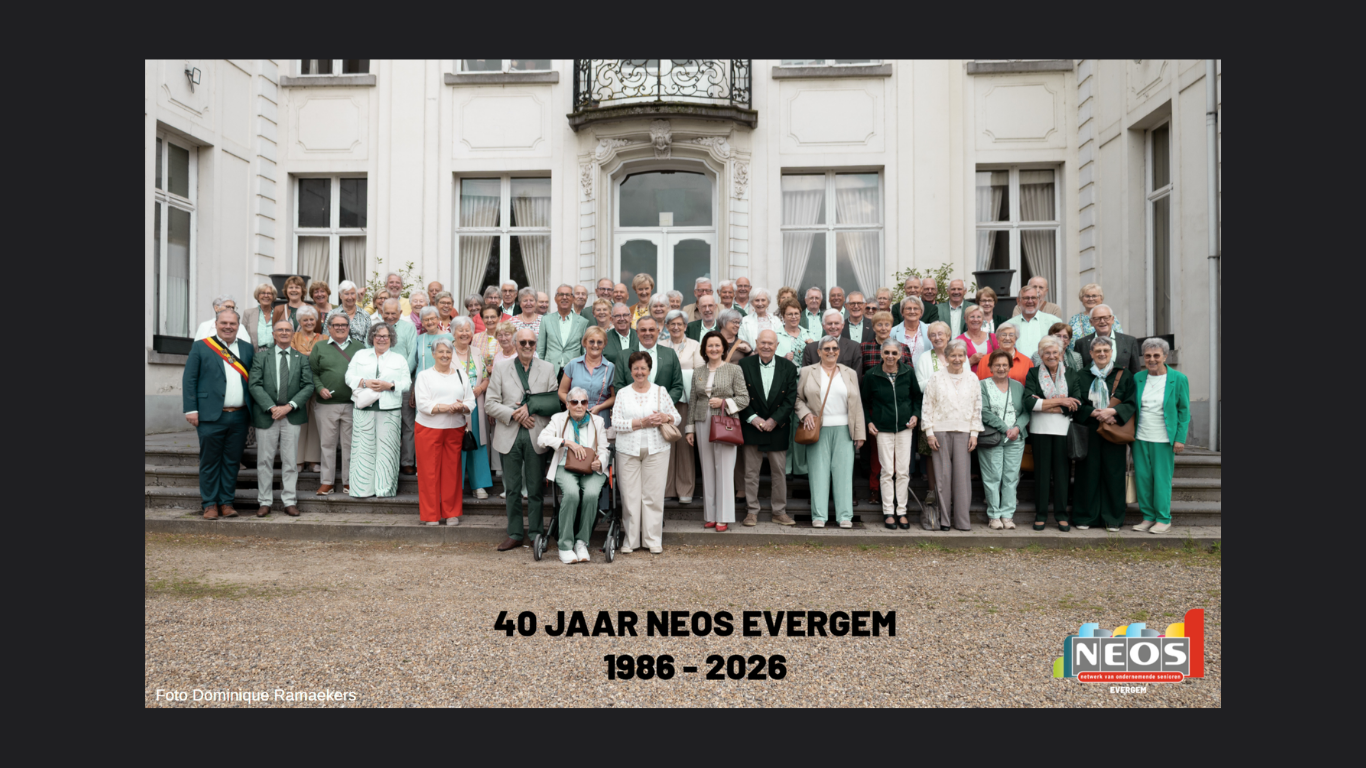 GROEPSFOTO NEOS EVERGEM JUBILEUMFEEST Canva
