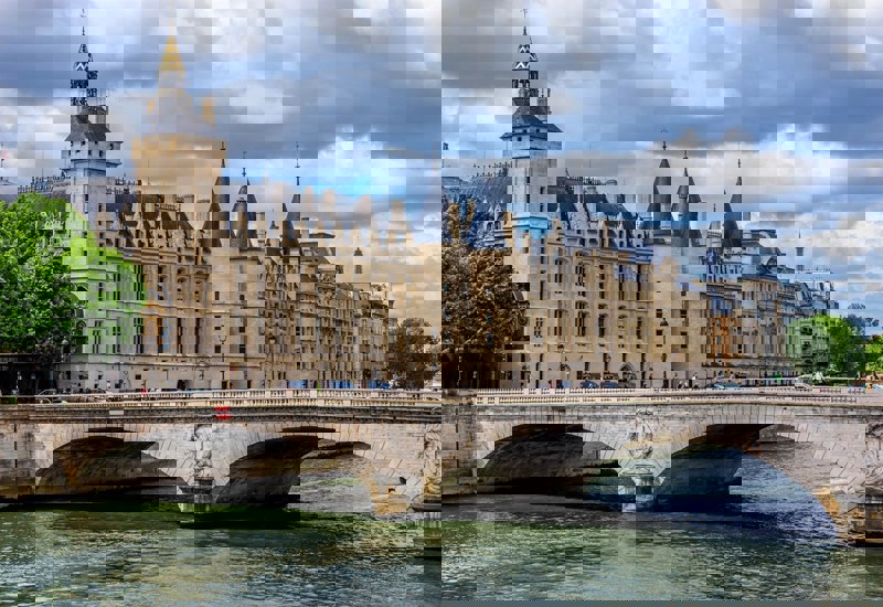 Conciergerie Parijs 7850 Xl