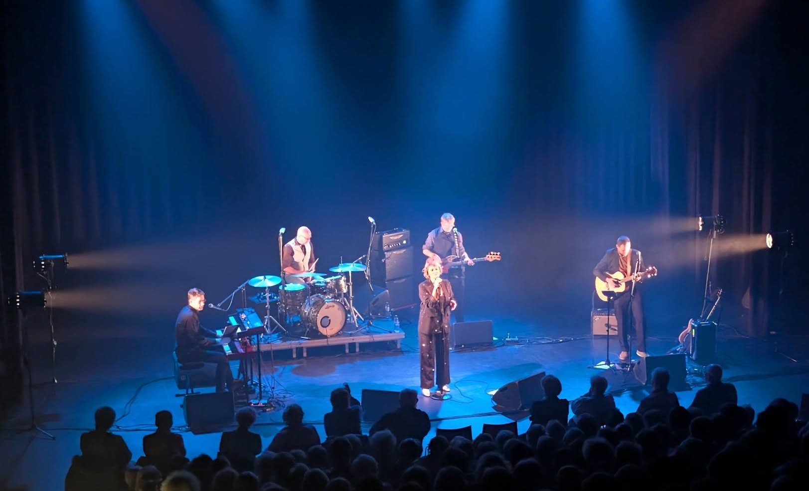 620010014 3333183136851305 6484412743909421863 N