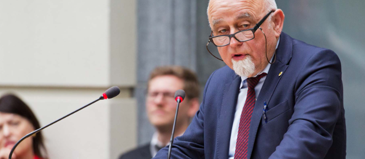 Peumans