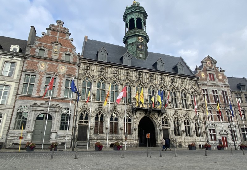 Markt Mons l