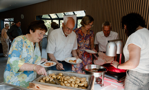 017 2026 06 Jun NEOS BBQ 55 Dxo