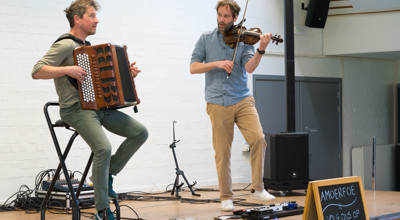 Amoerfou (15 Van 32)