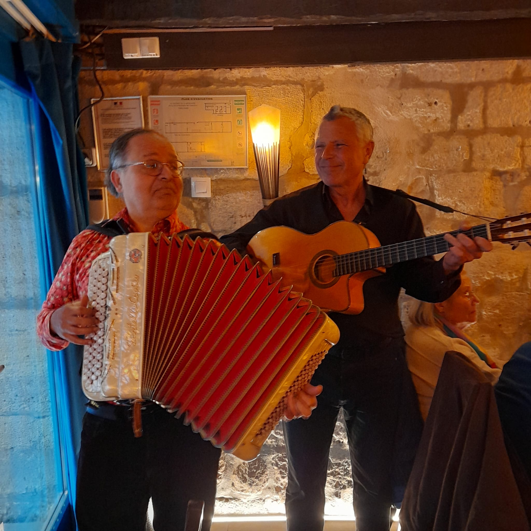 E1169256 B49a 4E79 B8ff 2790A6b995d6