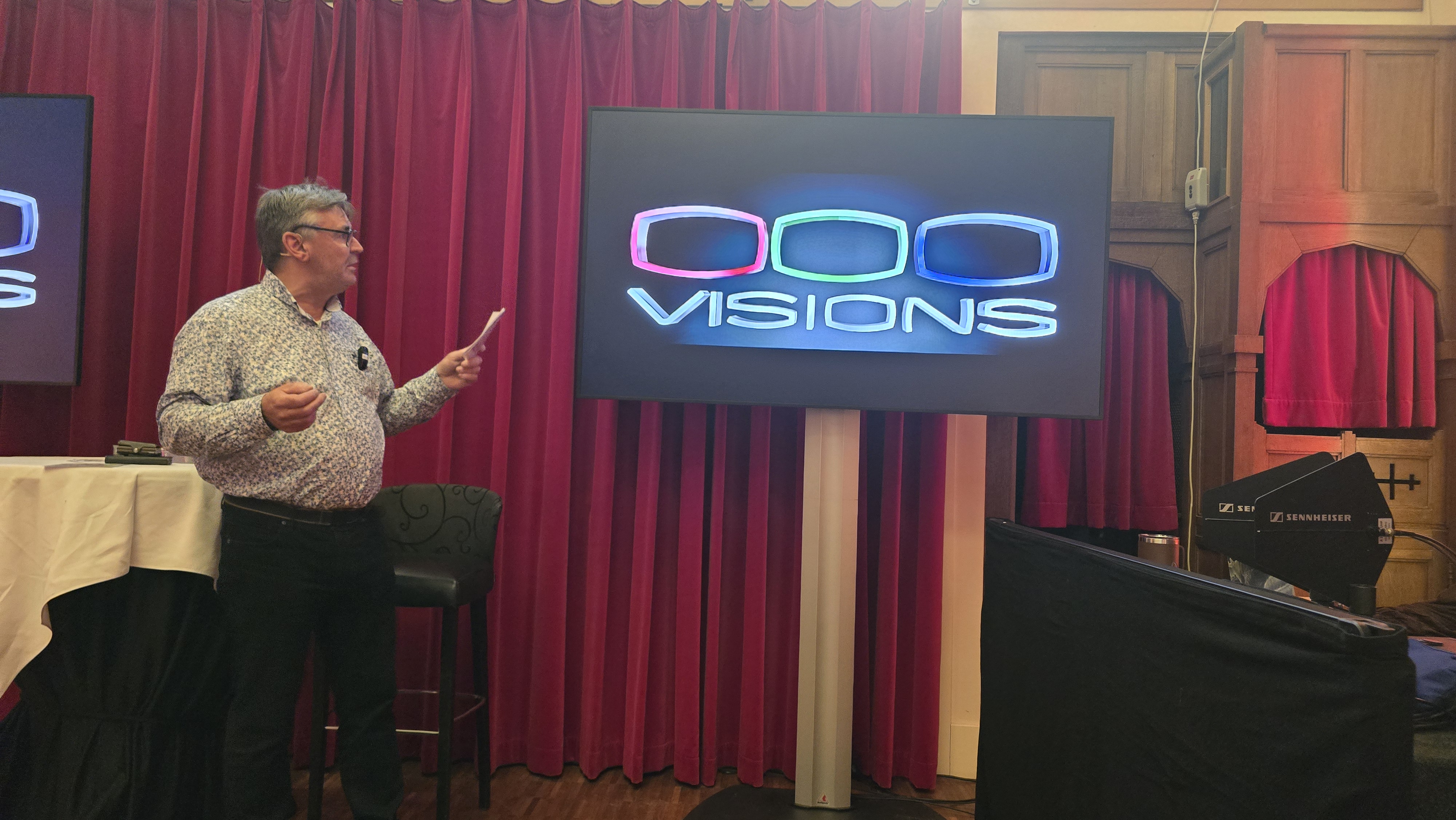 Foto Karl Hendrickx Aan Het Presenteren (1)