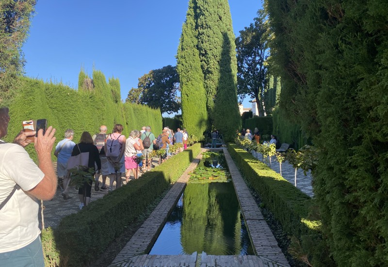 Granada ll