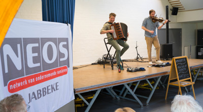 Amoerfou (14 Van 32)