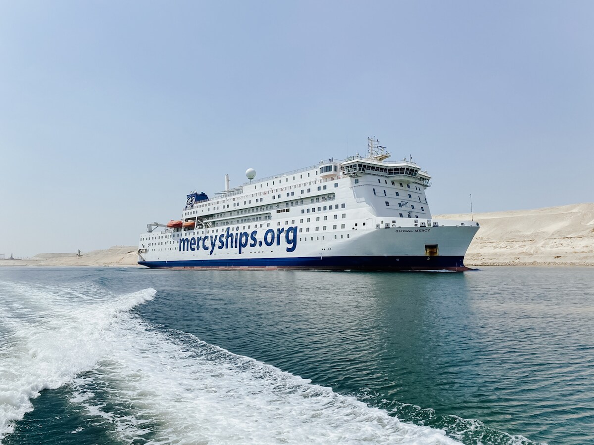 Mercy Ships Is Een Organisatie Die Gratis Medische Hulp Biedt In De Armste Landen Van Afrika